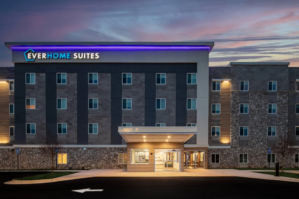 Everhome Suites Atlanta Newnan