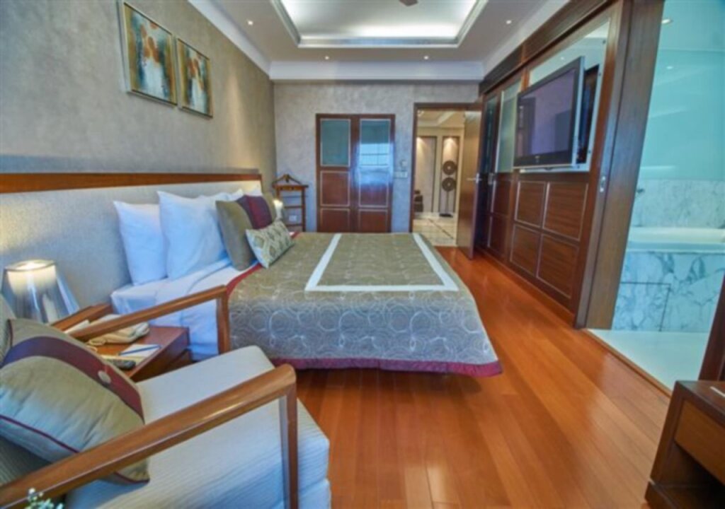 Jaypee Vasant Continental Hotel by null