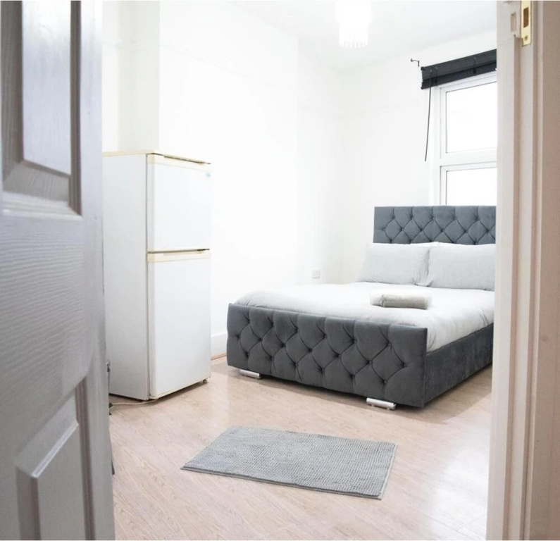 Inviting 3-bed Apartment in London