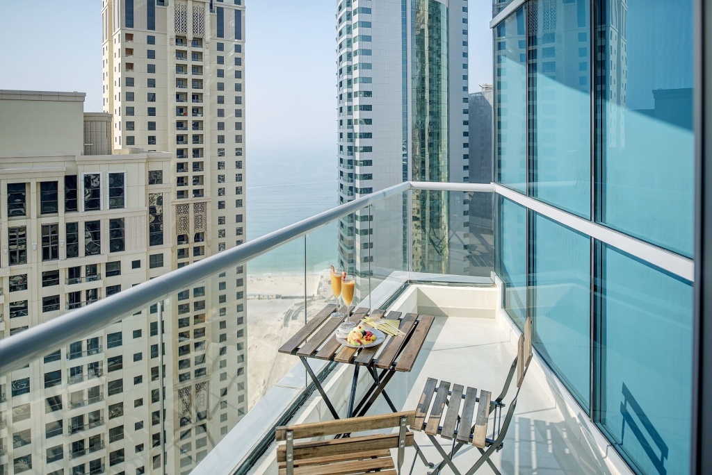 Dream Inn Dubai Bay Central