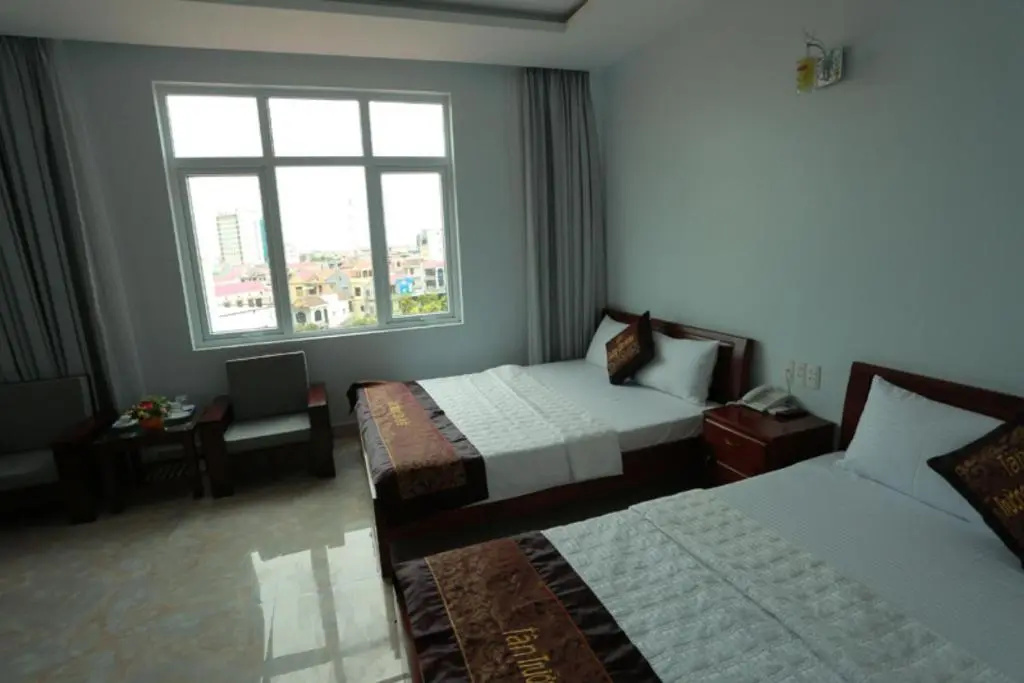 Tan Truong Son Hotel - Chambres