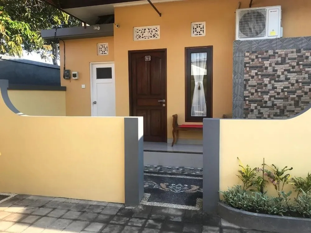 Kubu Karang HomeStay