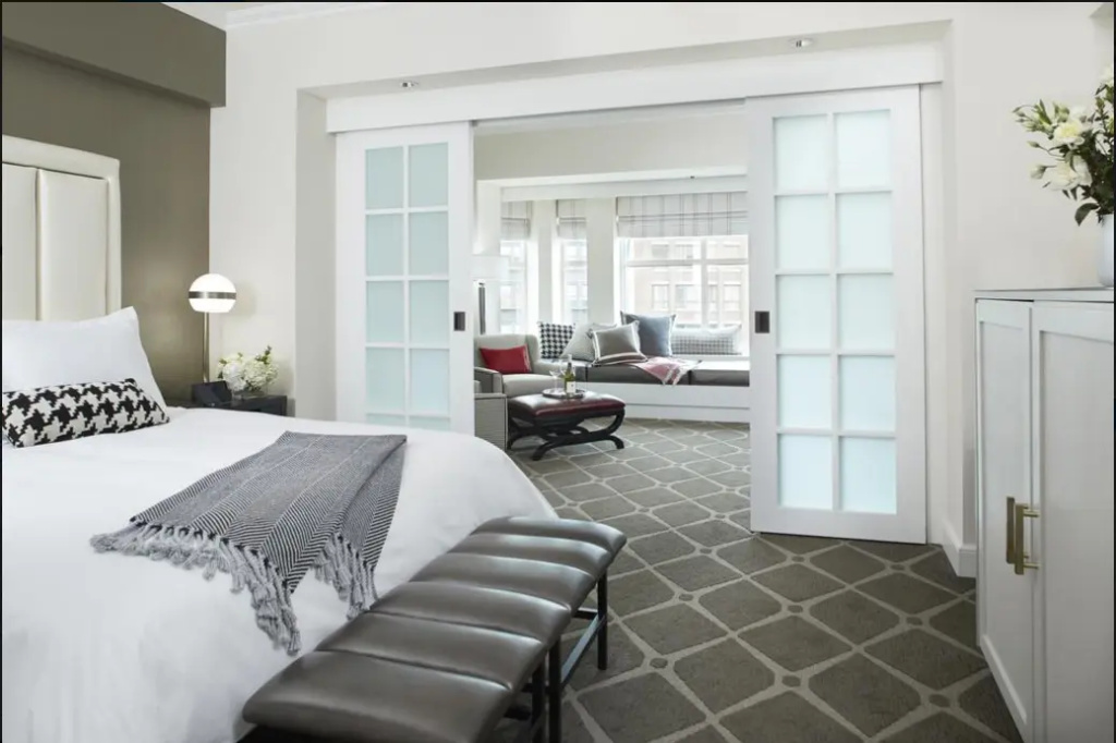 Executive Double Suite (full double bed)