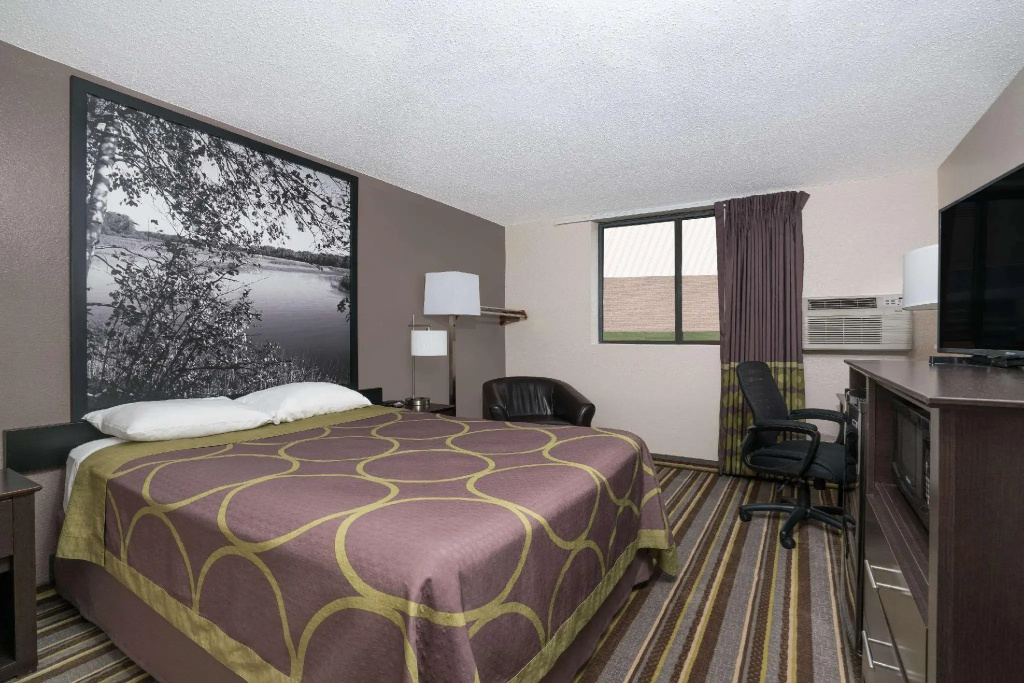 Standard Double room (full double bed)
