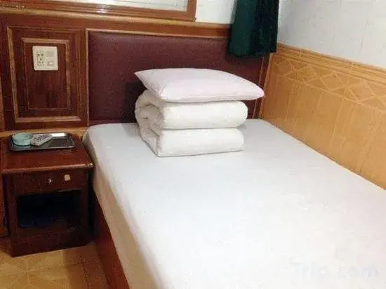 Shanghai Mingyue Hotel