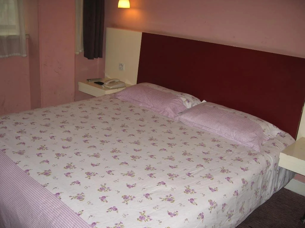 Motel 168 Hutai Road Branch