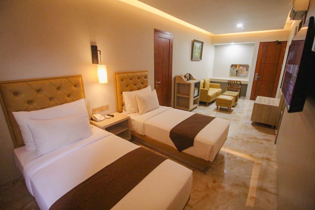 Отель Kuta Majesty Hotel в Куте