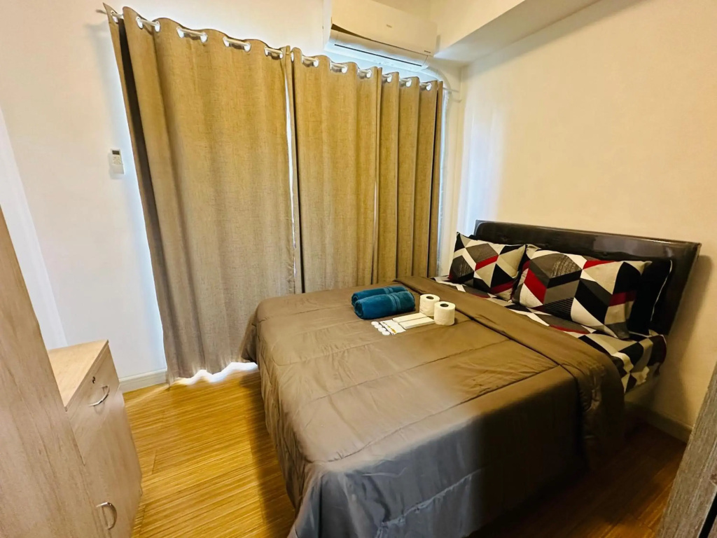 Makati Studio type with balcony Gramercy Residences