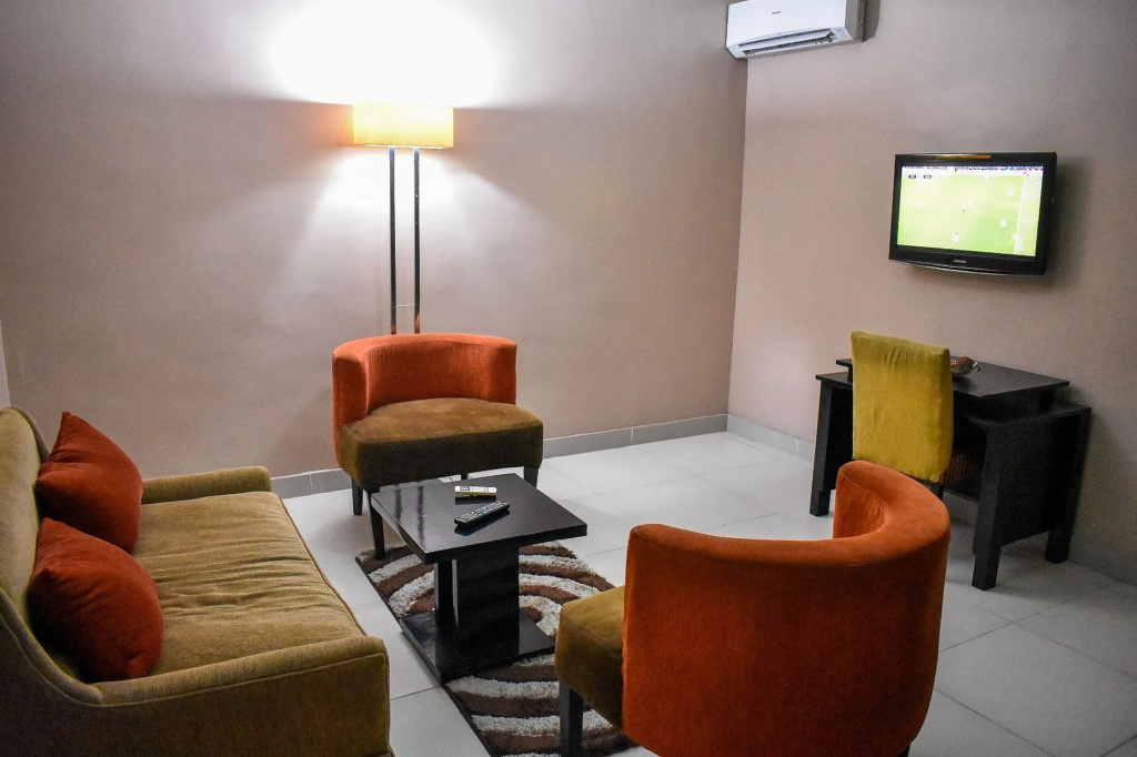 Hotel photo 12