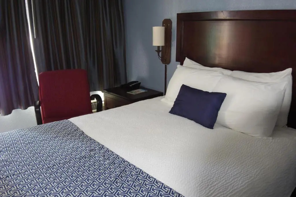 Edge Water Inn - Chambres