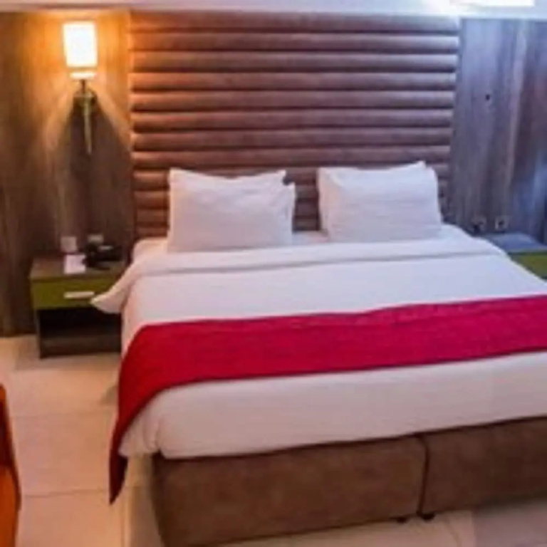 Classic Double room (full double bed)
