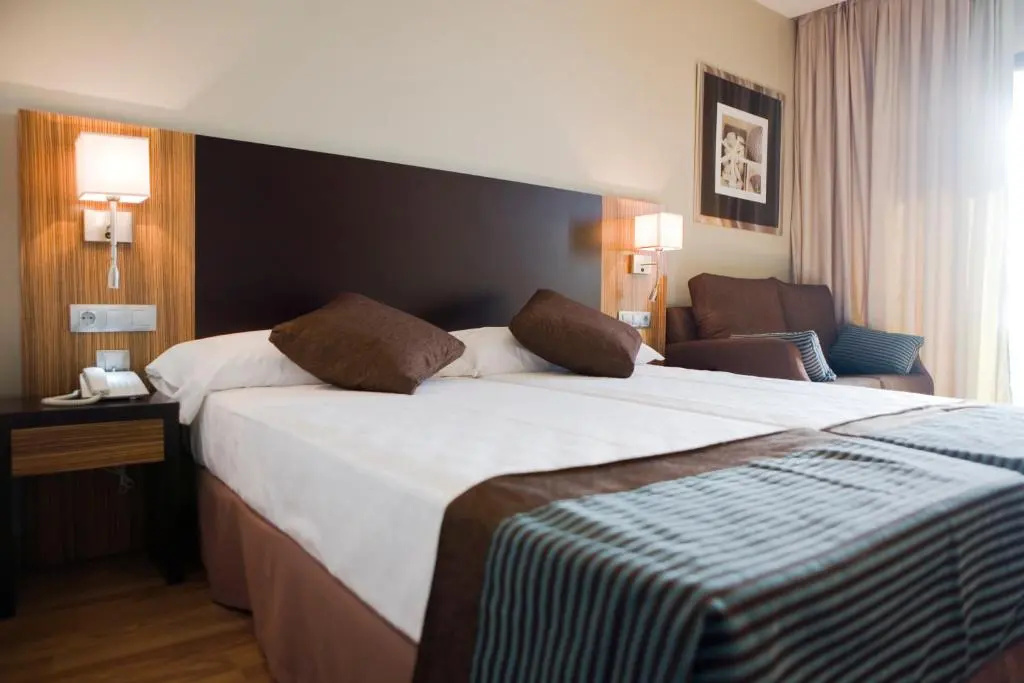 Hotel Apartamentos Conilsol - Chambres