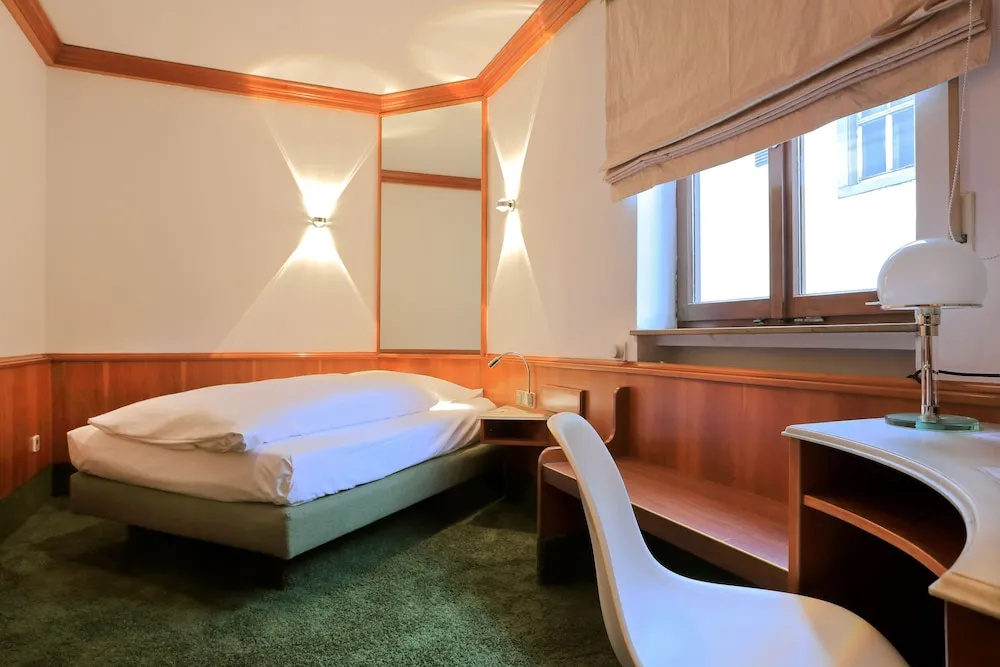 Hotel Zur Schwane - Chambres