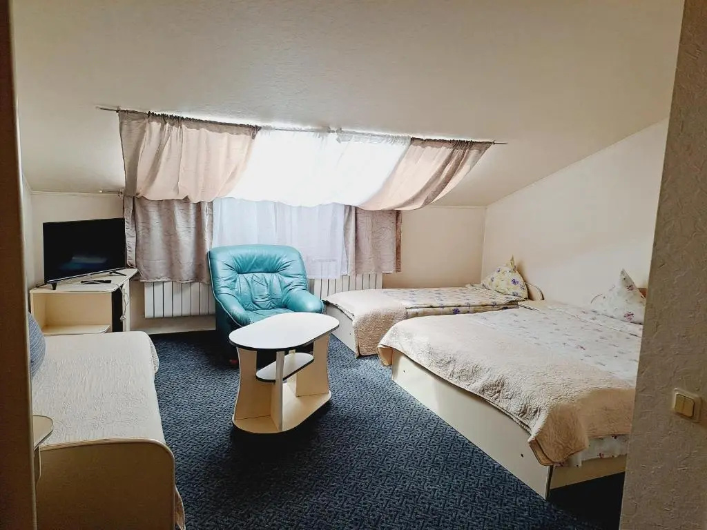Economy room