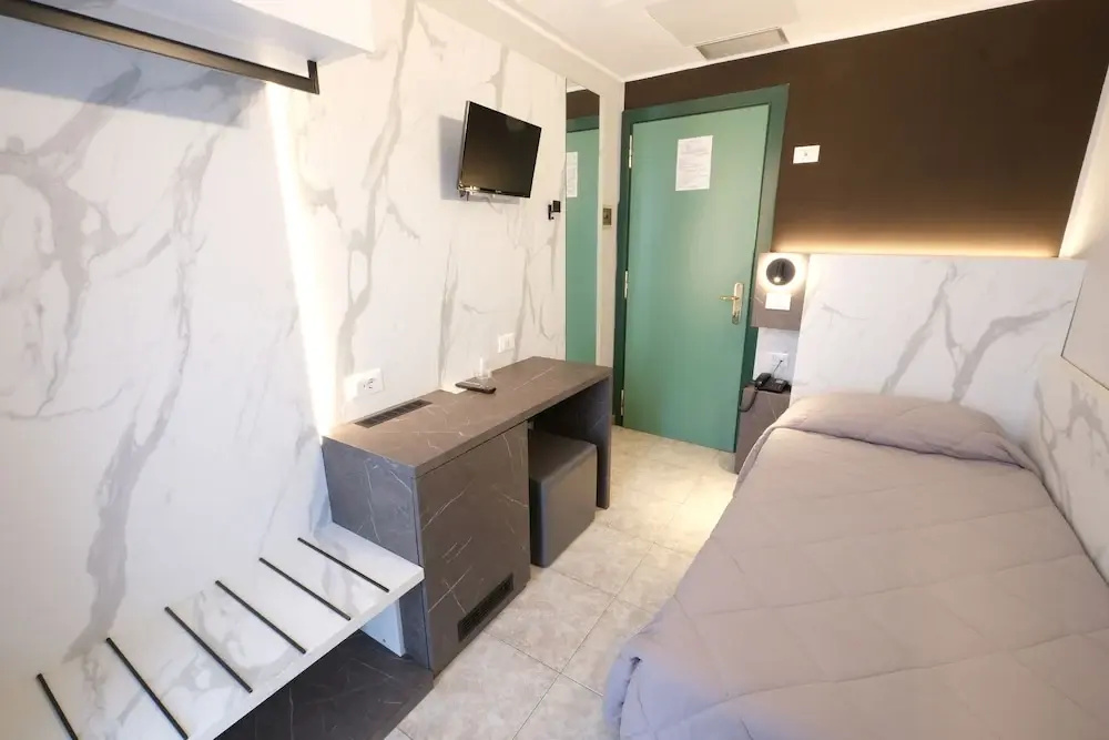 Standard Single room with balcony