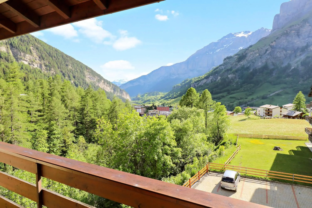 Nouveau studio avec vue imprenable sur les montagnes