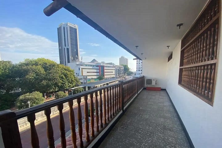 Hotel M4-J
