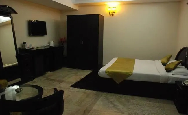 Hotel The Grand Raj in Kangra