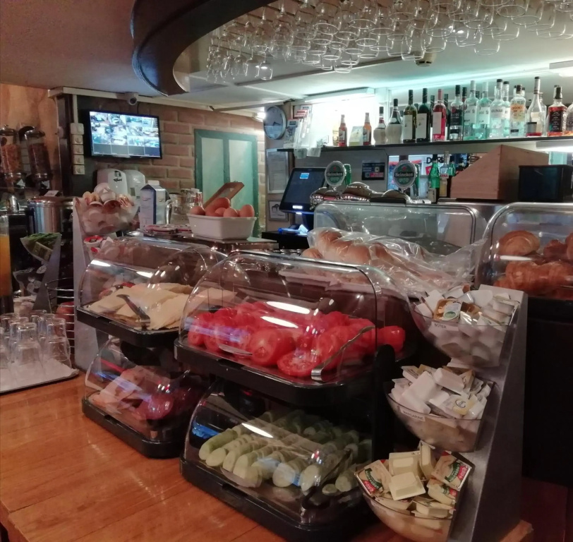 Hotel photo 11