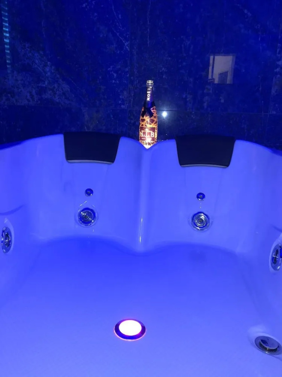 Luxury Suite