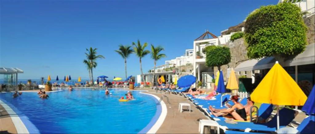 Beach & Waterfront