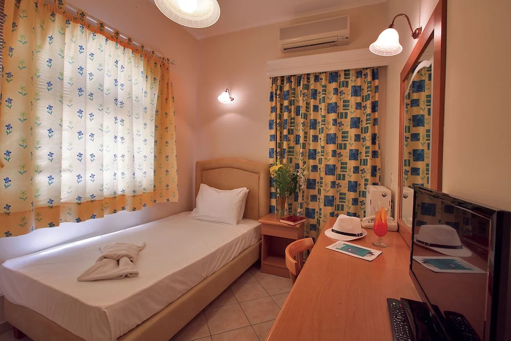Hotel Epidavria - Chambres