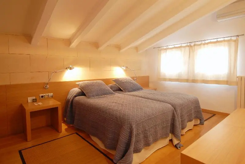Binissaida Boutique Hotel - Chambres