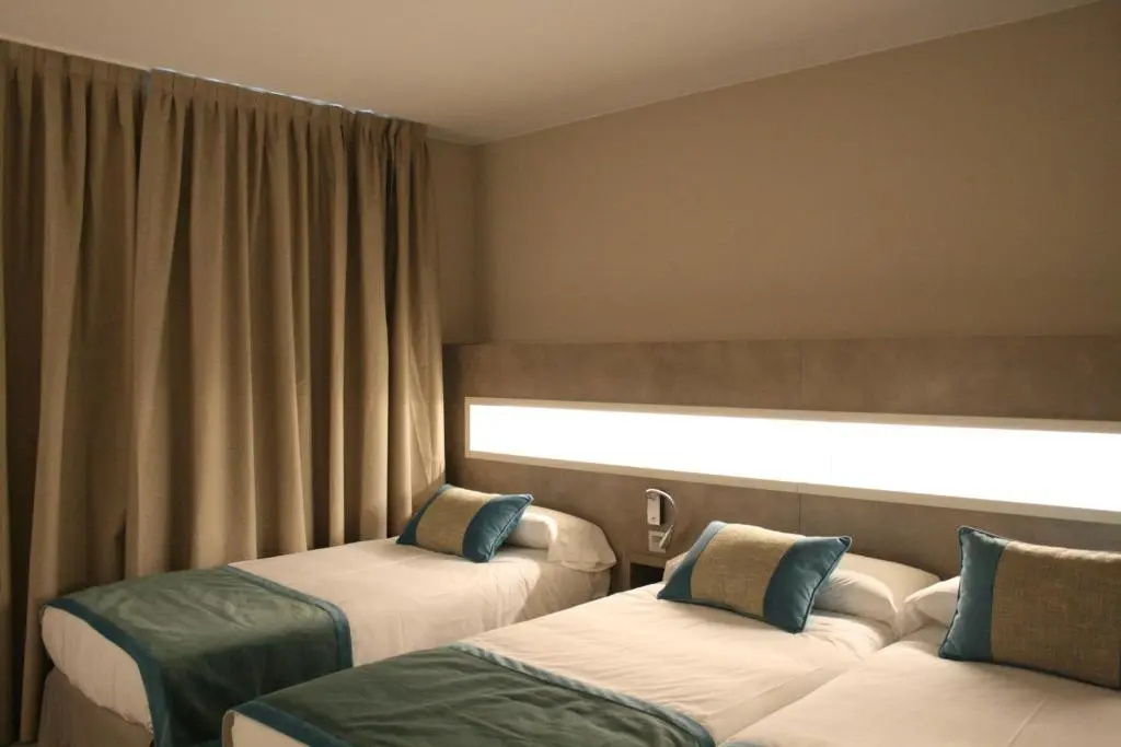 Hotel And Spa Real Jaca - Chambres