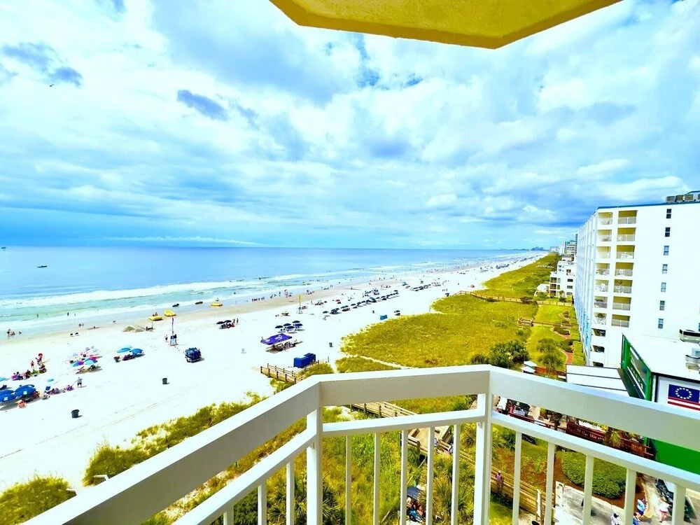 Crescent Shores S 712 4 Bedroom Condo