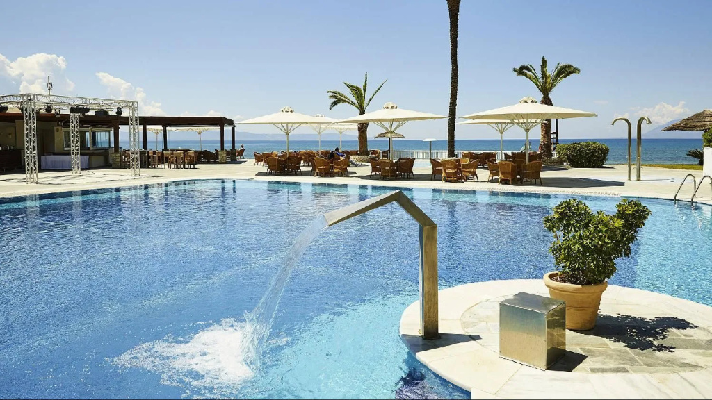 Robinson Kyllini Beach - Général