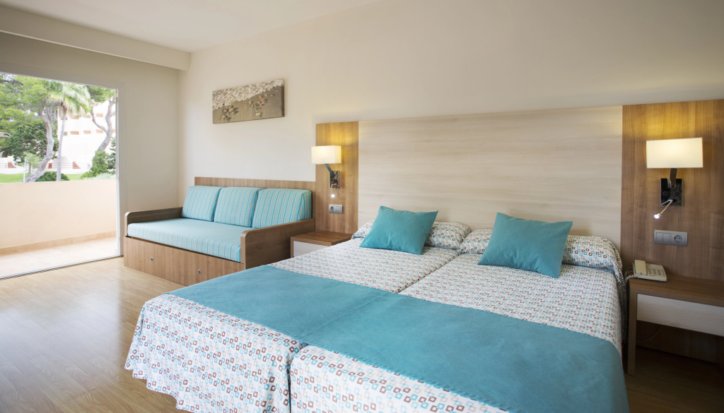 Invisa Hotel Club Cala Blanca - Général