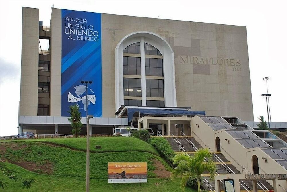Tourist Center Of Tours Of Panamá
