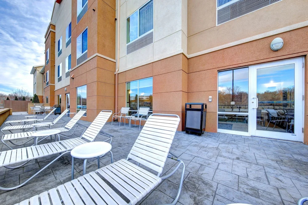 Fairfield Inn & Suites Harrisburg West