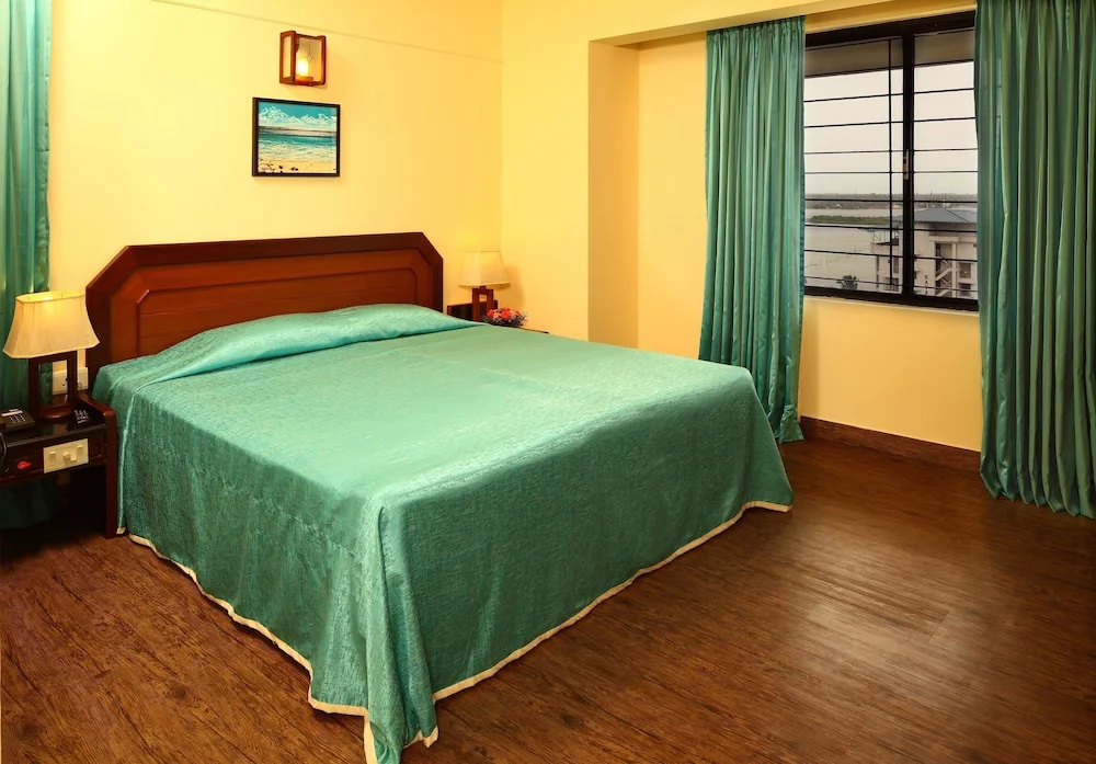 3 Bedrooms Standard Apartment with balcony