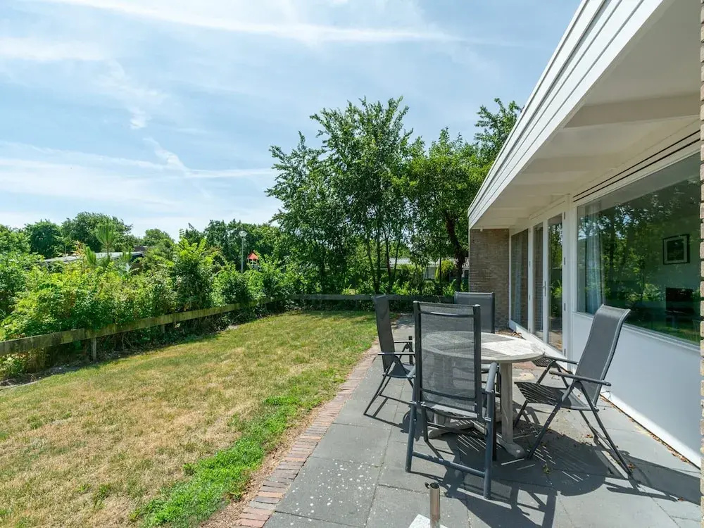 Bungalow in Callantsoog Near Sandy Beaches