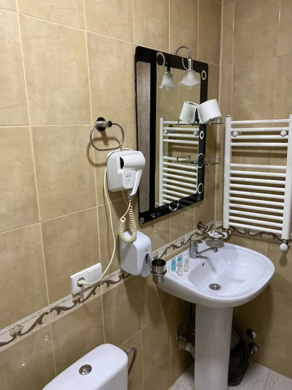 Economy room