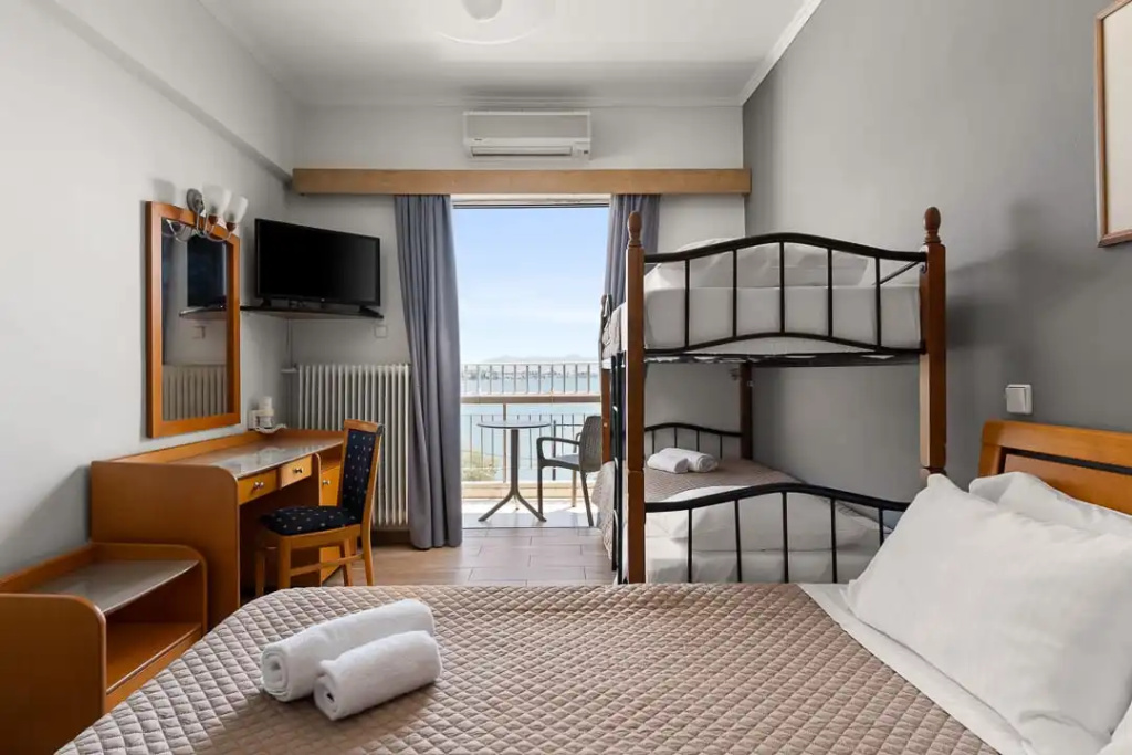 Standard Double Family room (bunk bed)
