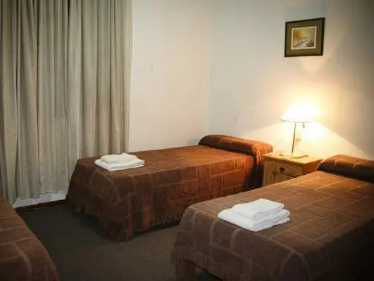 Double Suite (twin beds)