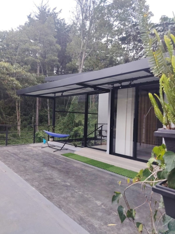 apartasuite con vista al bosque