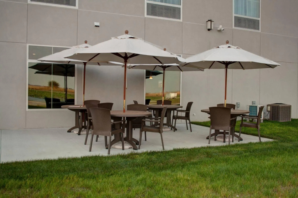 Cobblestone Hotel & Suites - Jefferson - Général
