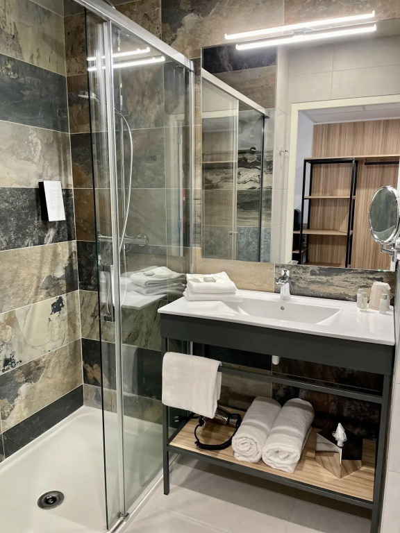 Afficher la photo 8 — Golden Tulip Martigues Provence