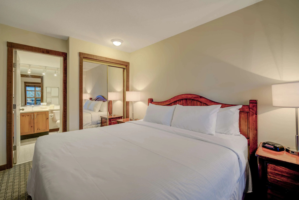 Blackcomb Springs Suites by CLIQUE - Général
