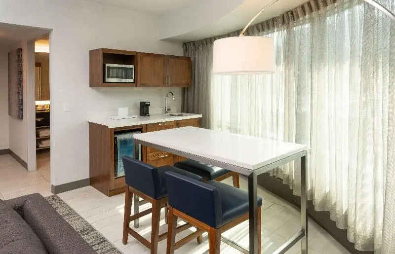 Hilton Fairfax - Chambres