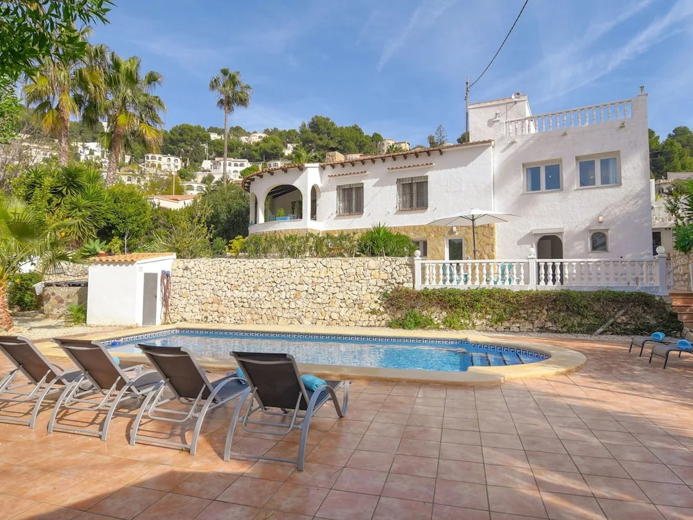 8 Person Villa In Beautiful Location Swimming Pool And Terraces Near The Most Beautiful Beaches