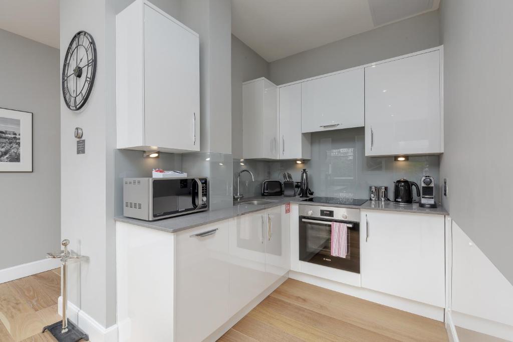 carousel image for Destiny Scotland Hanover Apartments