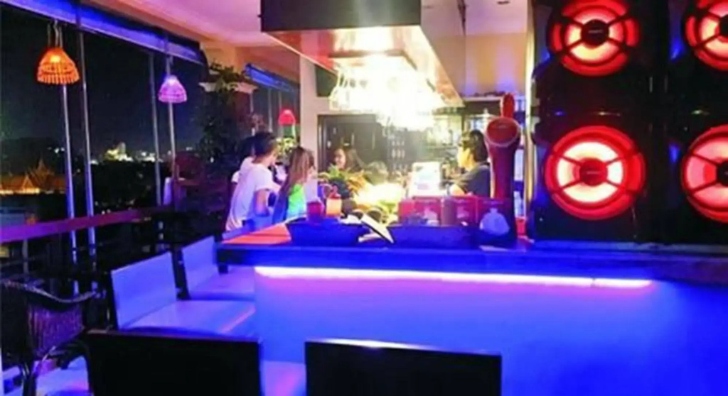 4 Rivers Hotel - Général