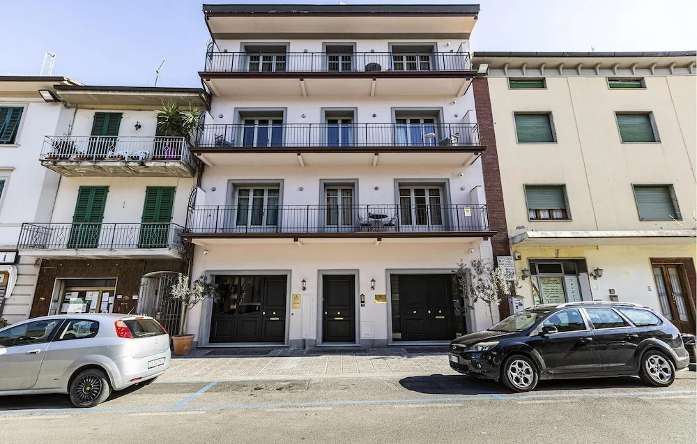 Beautiful Apartment in Lamporecchio With Wifi, 2 Bedrooms and Outdoor Swimming Pool