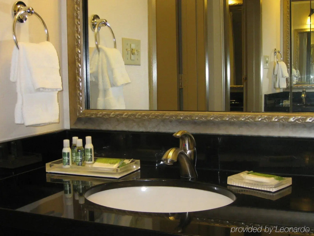 Best Western Plus Coquitlam Inn Convention Centre - Général