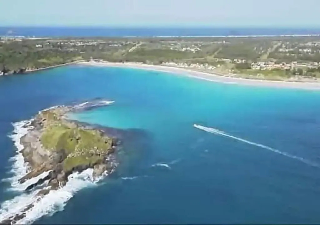 Beach & Waterfront