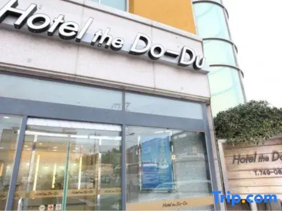 The Dodu Hotel